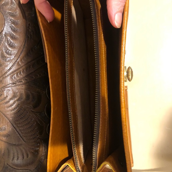 Vintage tooled leather bag - Picture 5 of 8